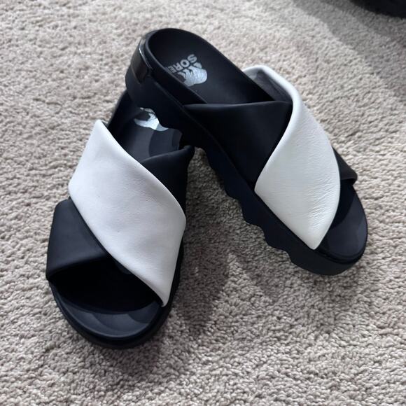 Sorel Shoes - Sorel VIIBE Crisscross Slide Sandals Black Sea Salt White Women's Size 6 Easy On